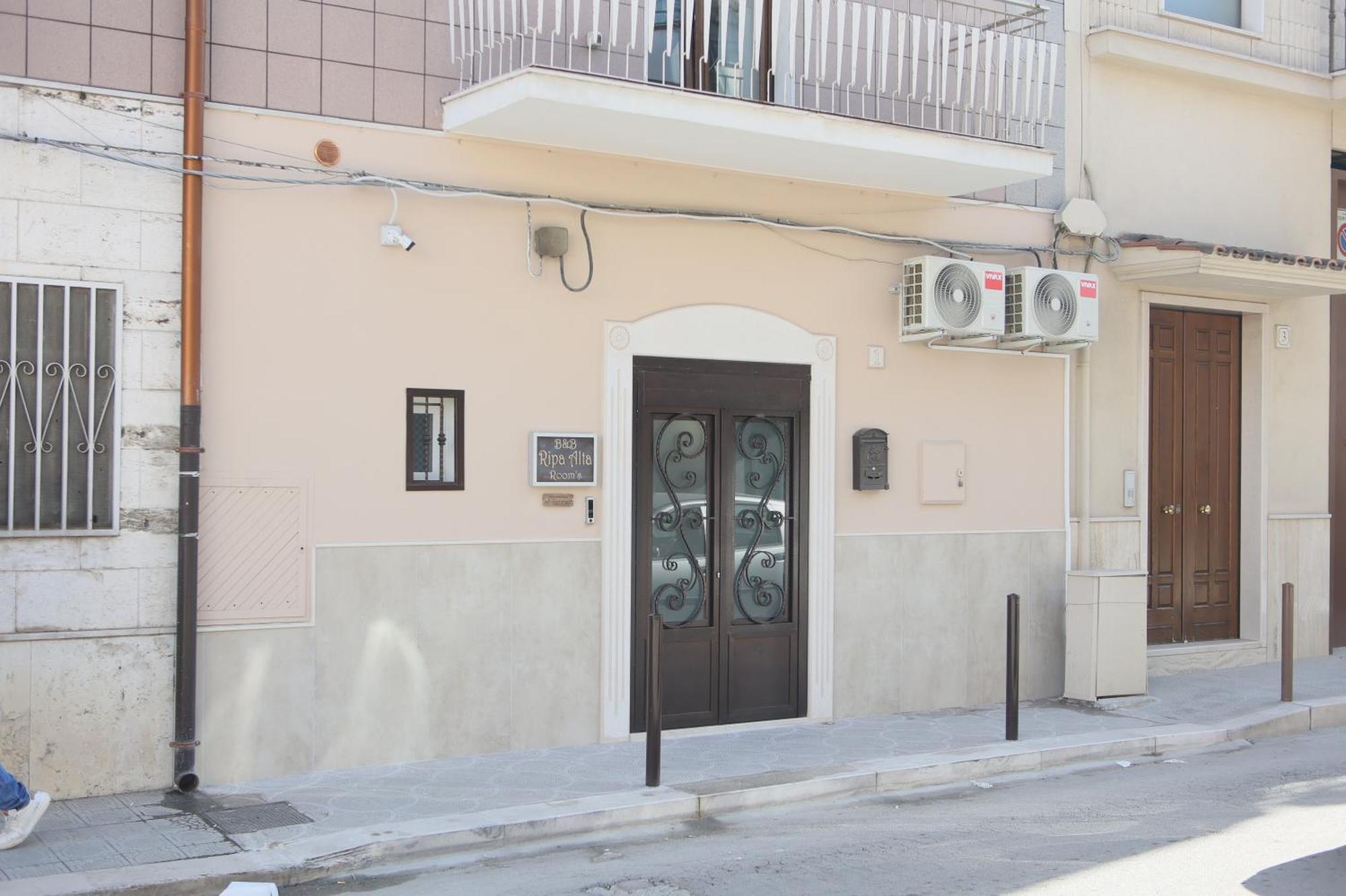 Ripa Alta Room'S Cerignola Exterior foto