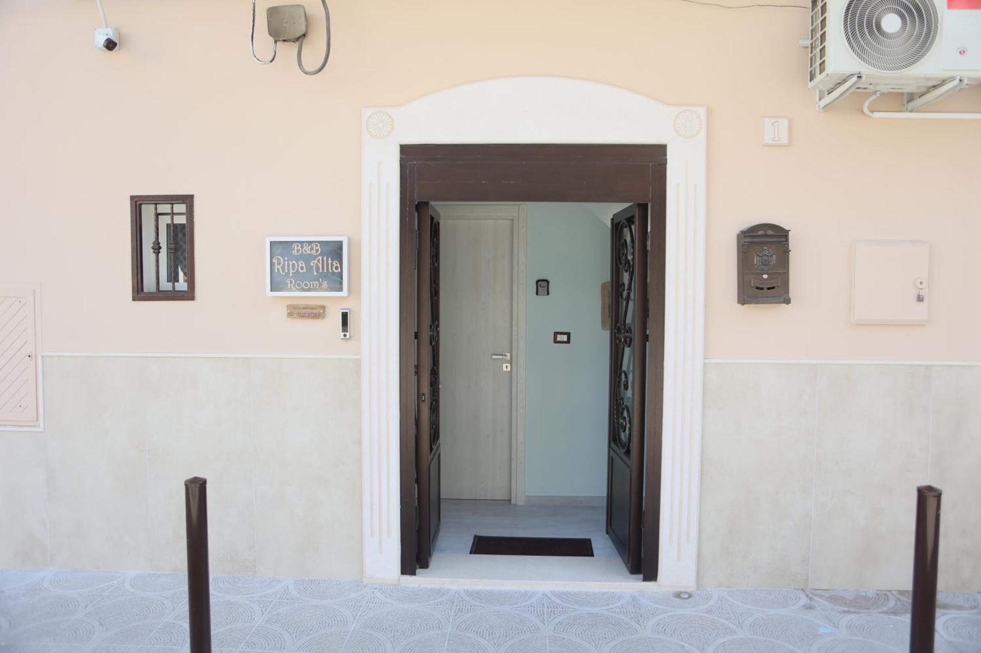 Ripa Alta Room'S Cerignola Exterior foto